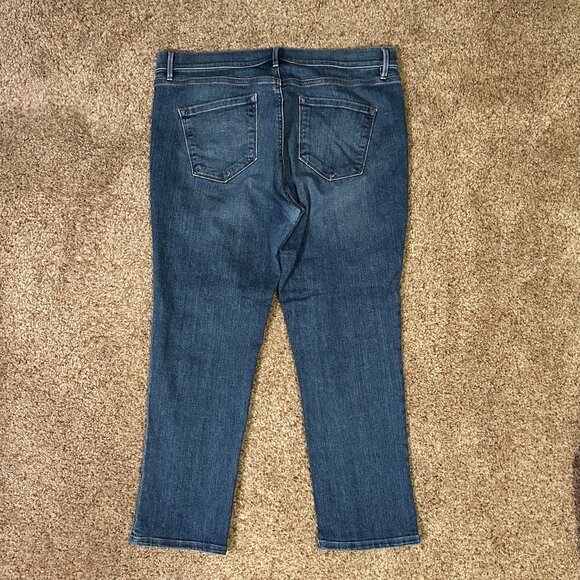 LOFT Jeans Modern Cuffed Crop Style Size 14 - Picture 2 of 3